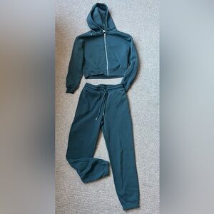 Women’s Matching Set Sweatsuit Jogger Set Better Together